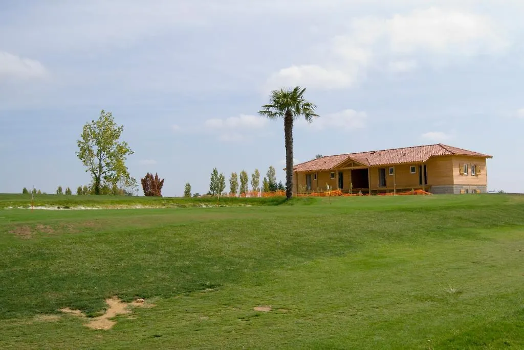 Madame Vacances - Residence Du Golf D'Armagnac Eauze 3*,  Francja