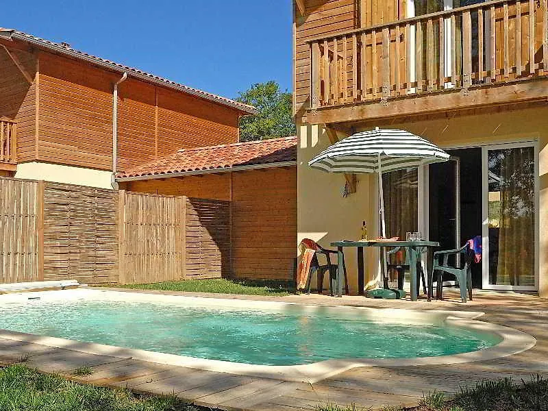 Madame Vacances - Residence Du Golf D'Armagnac Eauze